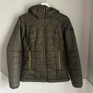 FORCLAZ Decathalon Women’s TREK100 Hooded Packable Hiking Jacket Insulated XS